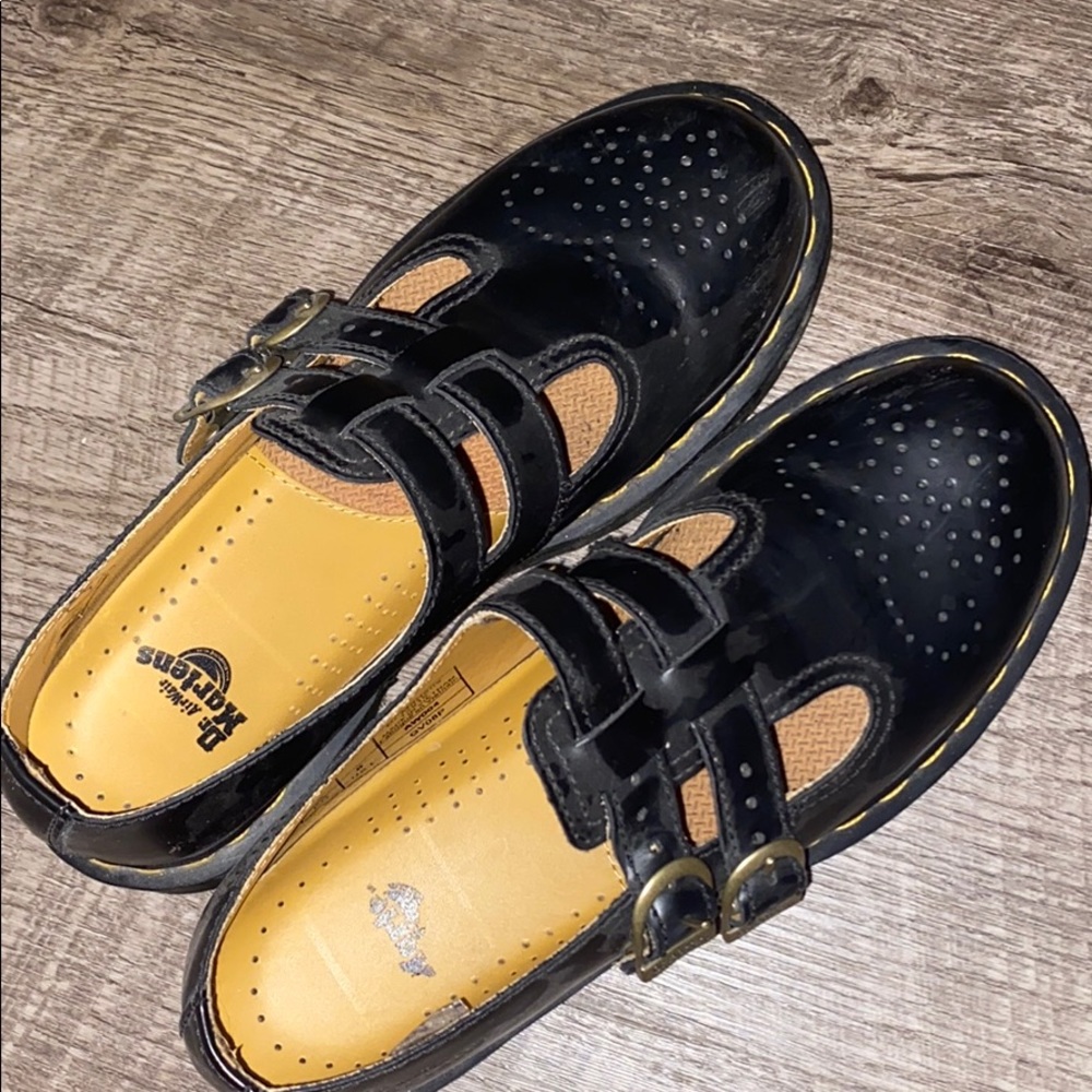 Dic Marten Mary Janes